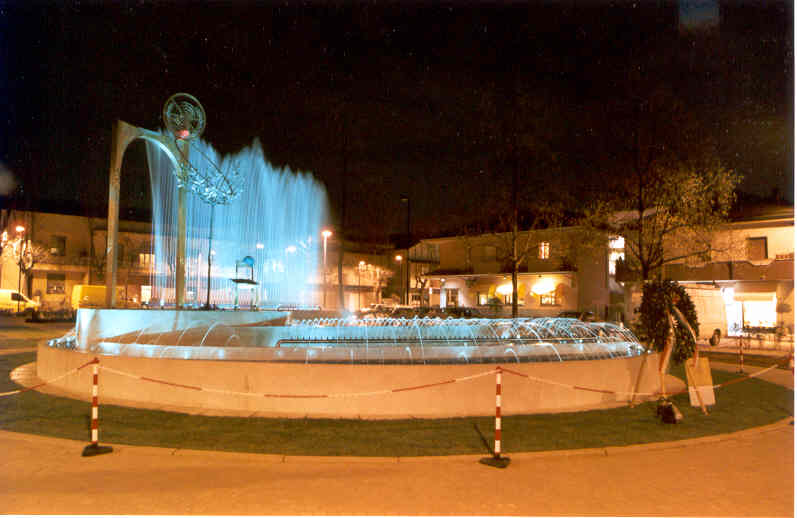 fontana Onu (notte2)